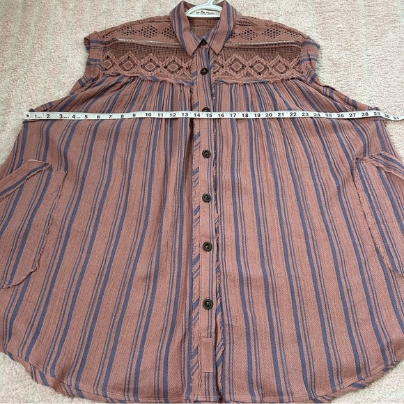 NWT We The Free Button Down Tunic Top Boxy Trapeze Babydoll Fit Top Size Small - Picture 6 of 9